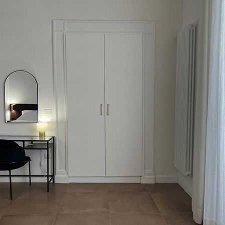 Domus Delia Luxury Apartment Napoli Ngoại thất bức ảnh