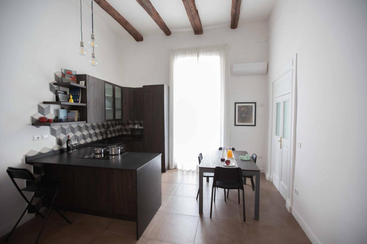Domus Delia Luxury Apartment Napoli Ngoại thất bức ảnh